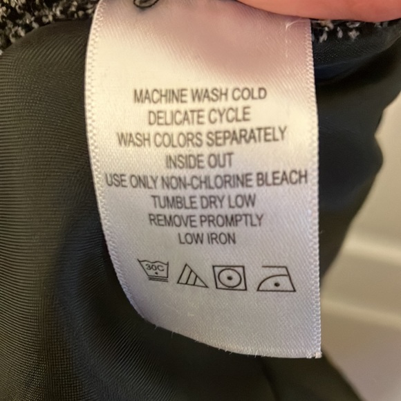 Size 20 Glen plaid office capris - Picture 7 of 9